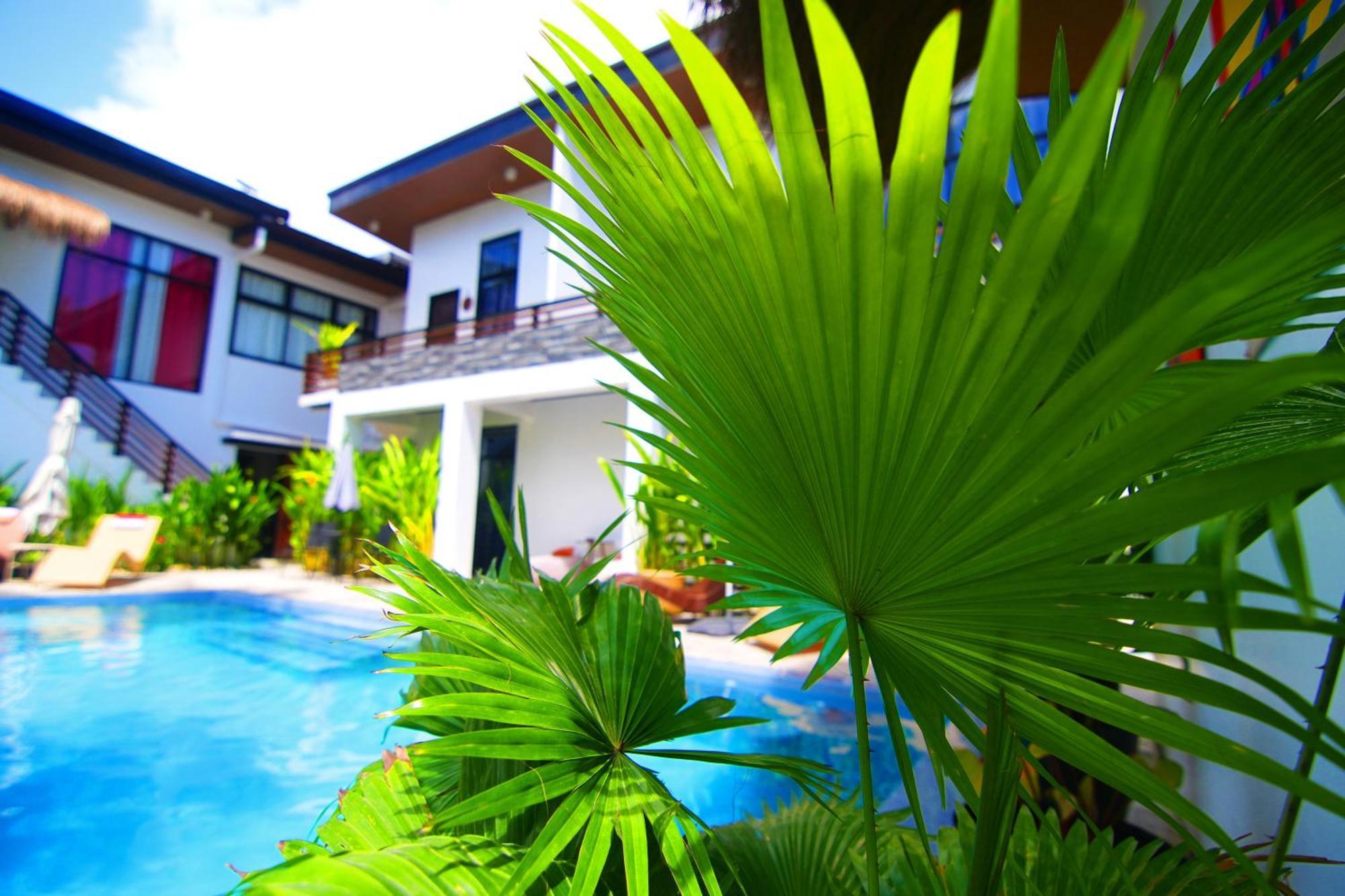 Отель Casa Basa Siargao Генерал-Луна Экстерьер фото